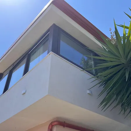 The Blue Window - Rooms - 300M From Sea-3