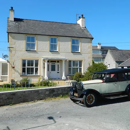 Taldrwst Farmhouse-2