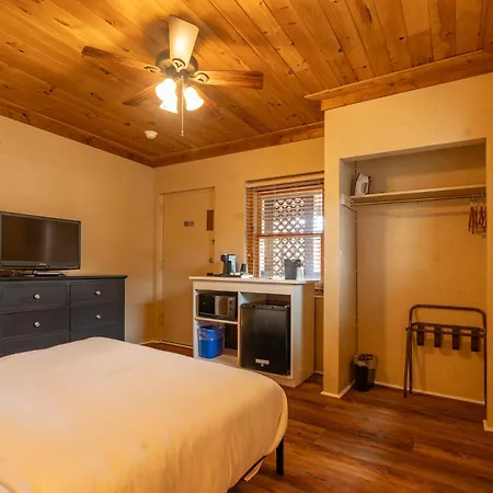 The Ridgeway Inn-2