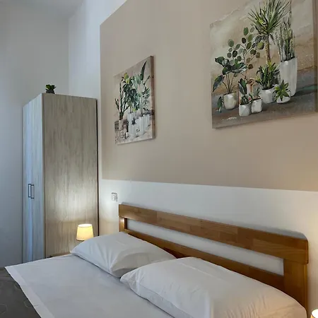 B&B Vento Aureo Rooms-2