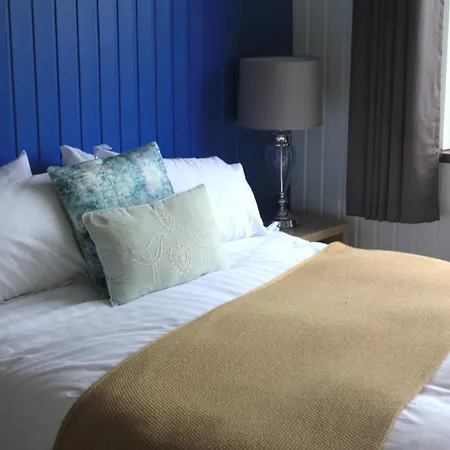 Cairnview Bed And Breakfast-3