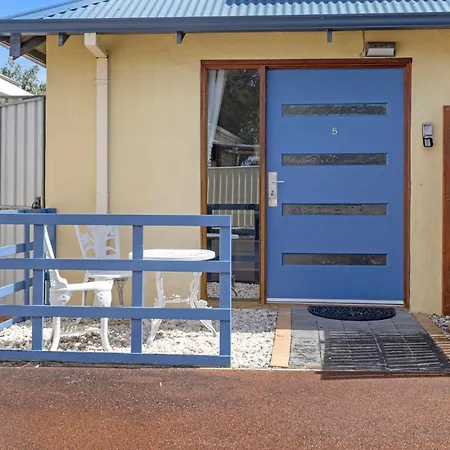 Observatory Guesthouse - Adults Only-2