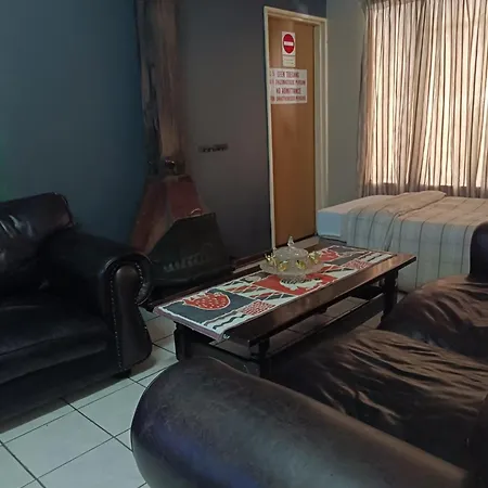 Ay Jay'S Guesthouse-2