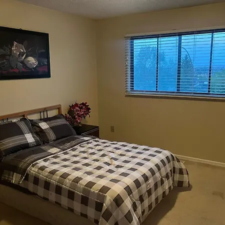Macewan Cottage-2