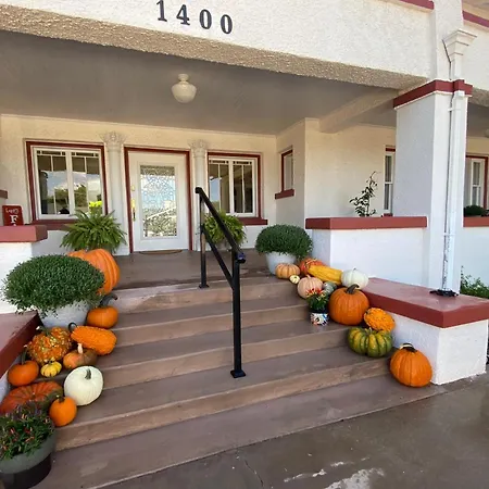 Mulberry Manor Bed And Breakfast-2