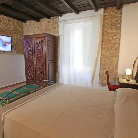 camere Vico Galba 1-2