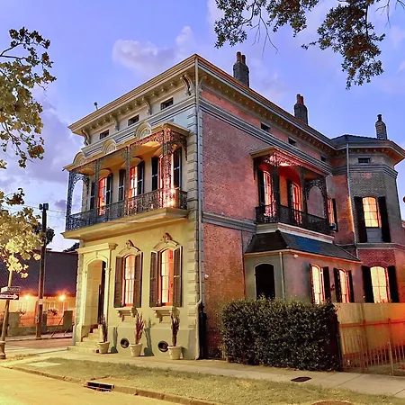 The Lanaux Mansion-2