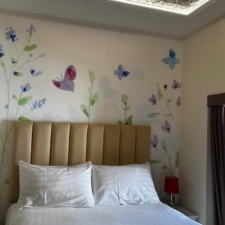The Duchess Belle Hotel-2