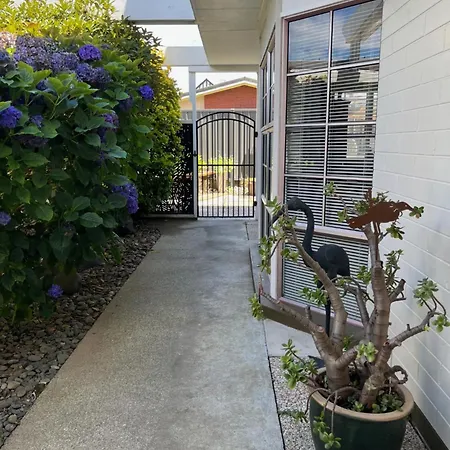 Carly'S Place-3
