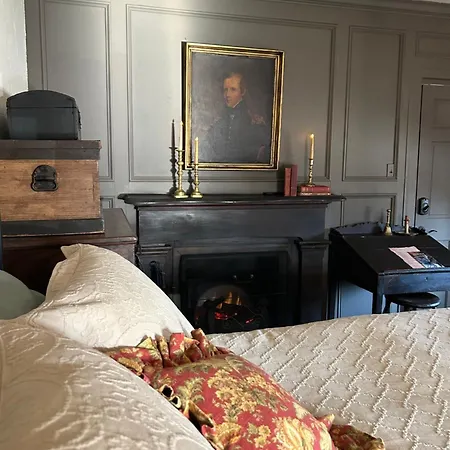 The Inn On The Olde Homestead-2