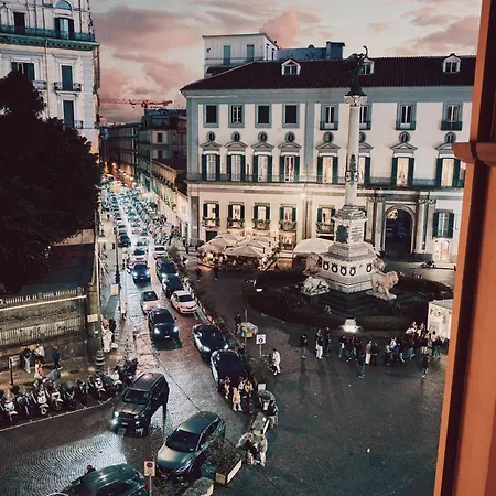 Vista Piazza Dei Martiri-3