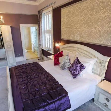 Derby Manor-3