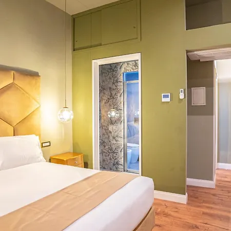 Navona Comfort Rooms-2