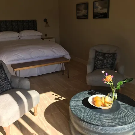 Kirkton Bay House Bed And Breakfast-2