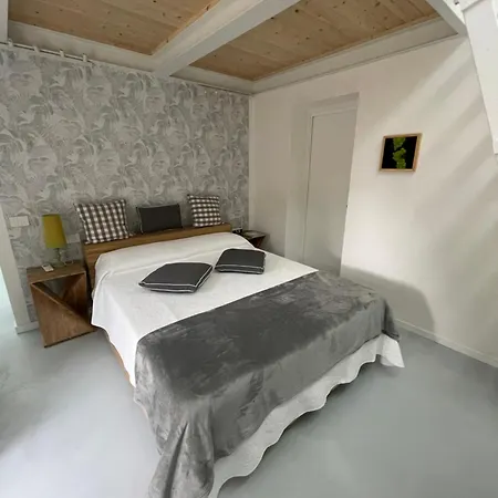 Poveromo B&B-3