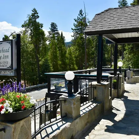 Arrowhead Lake Inn-2