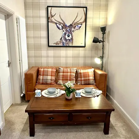 Beechtree Cottage, Cairngorm Suite, Kirkmichael-2