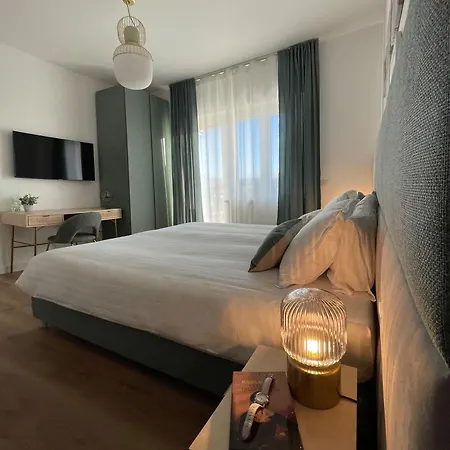 B&B Domus Teano Luxury Rooms-2