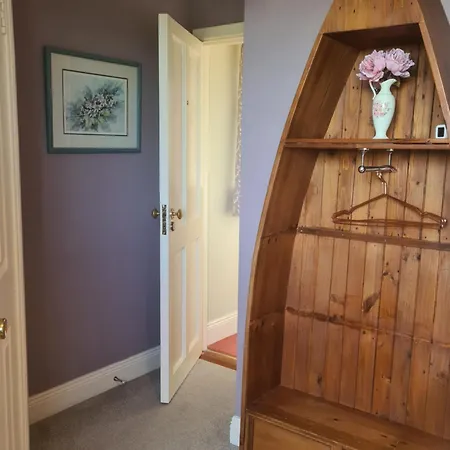 Grey Gables Farmhouse B&B-2