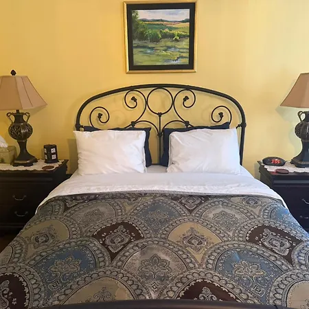 The Gridley Inn B&B-2