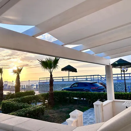 Gemini Luxury Rooms-3