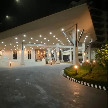 Casa De Guapo - Ayala Serin East Taal View Condo-2