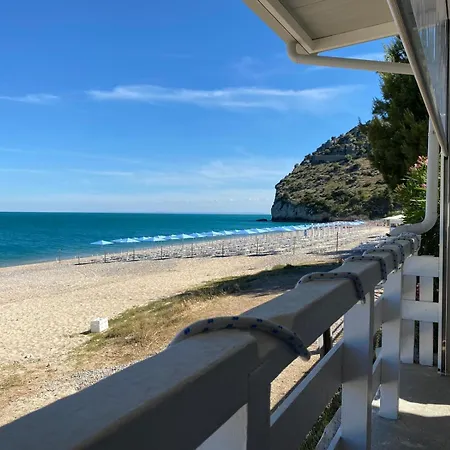B&B direttamente sul mare da Antonino-3