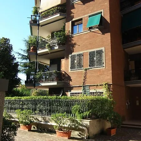 B&B Viale Dei Colli Portuensi 589-3