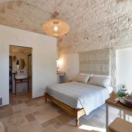 Lamarossa Trulli & Suites-2