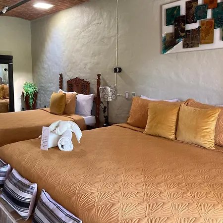 Casa De La Abuela-2