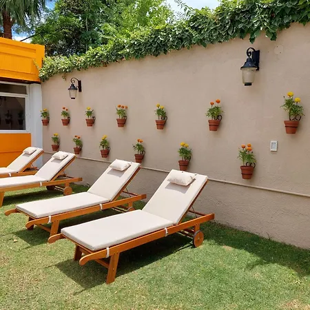 La Casa del Parque B&B-3