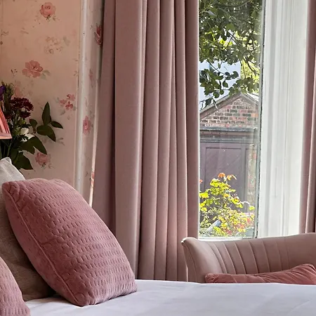 St George'S Guest House-3