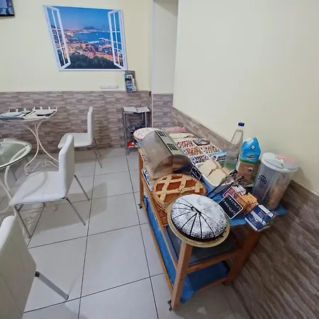 B&B Quattro Palazzi Napoli Centro-3