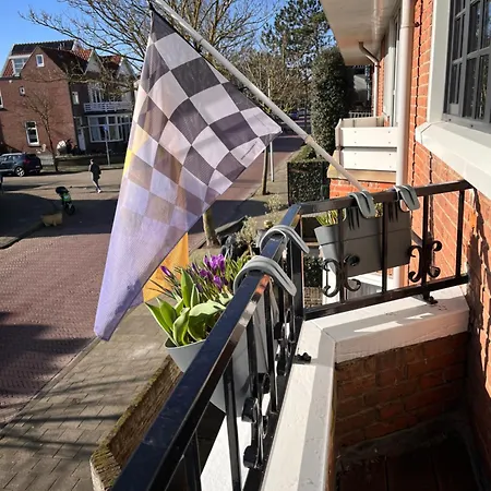 Bed & Breakfast Hotel Zandvoort-2