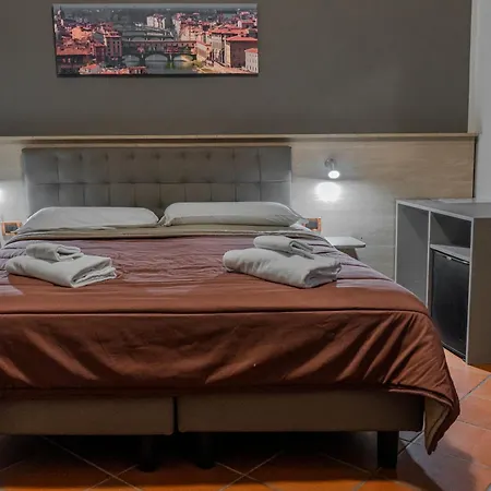 La Rosa Di Firenze B&B-2