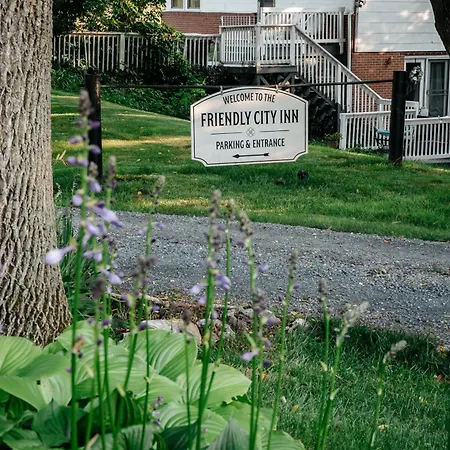 Friendly City Inn B&B-3