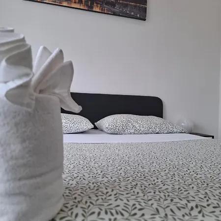 Luma Rooms-2