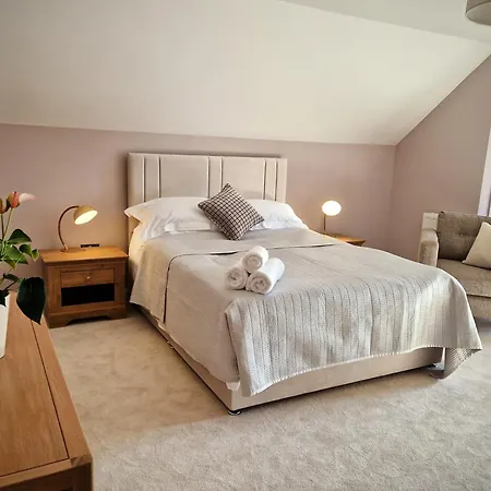 The Patch Bed And Breakfast-3