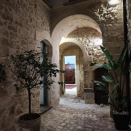P43 Sicilian Suites-3