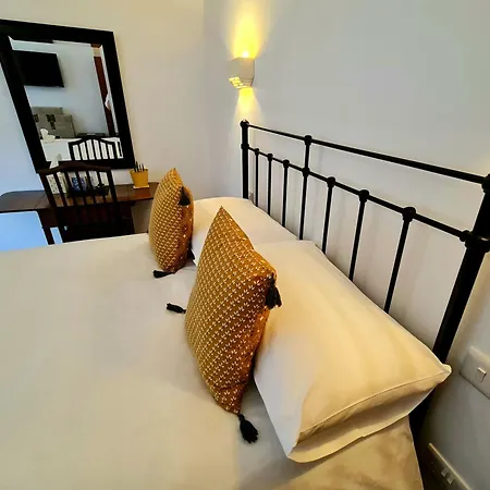 Newberry Wood Guesthouse-3