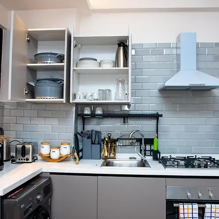 Wilma Towers Kilimani-One Bedroom Apartment With Gym, Swimming Pool, Sauna, Steam Room-Kilimani Luxe Loft-2