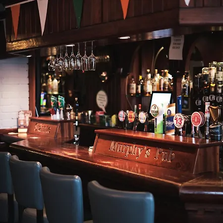Murphy'S Pub And Bed & Breakfast-3