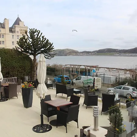 Bryn-Y-Mor Hotel (Adults Only)-3