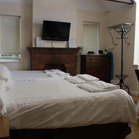 Debden Guest House-3