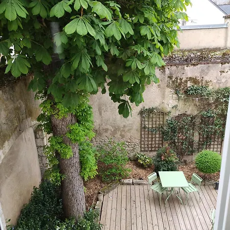 Demeure Des Cordeliers Avec Parking Prive-3