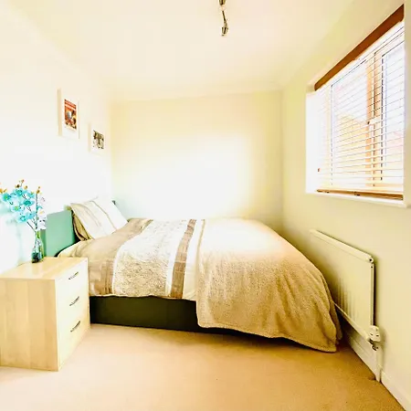 Cosy Quiet Double Room-2