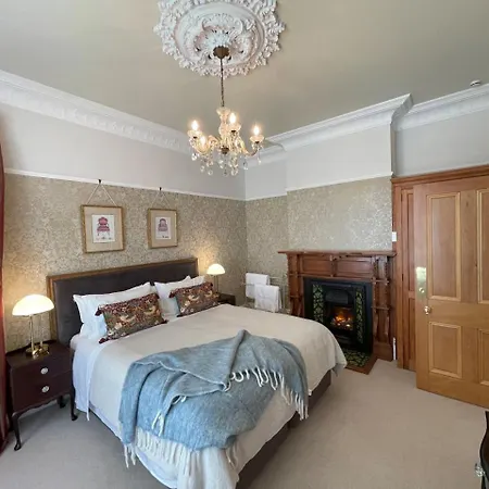 Plane Tree Villa-3