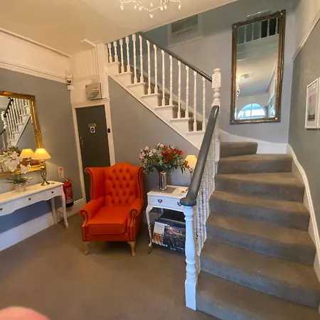 Tyndale Boutique B&B - Adults Only-3