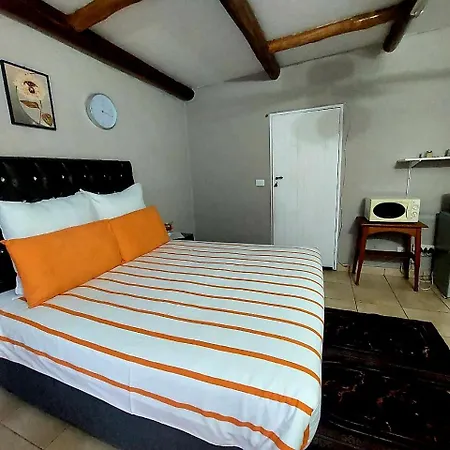Daven Guest House-2