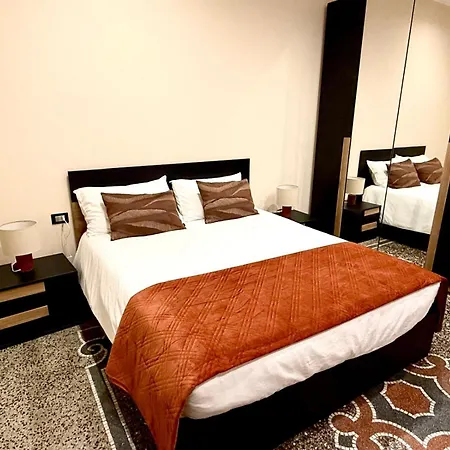 Casa B&B Paganini -If You Book 2 Rooms You Have The Whole House To Yourself-3